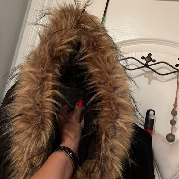 Calvin Klein cost - Picture 8 of 9